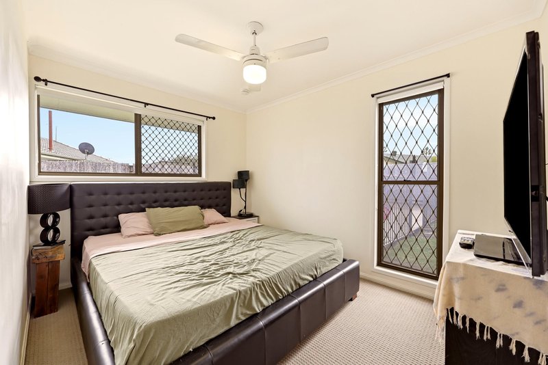 Photo - 16 Hodges Street, Redcliffe QLD 4020 - Image 12