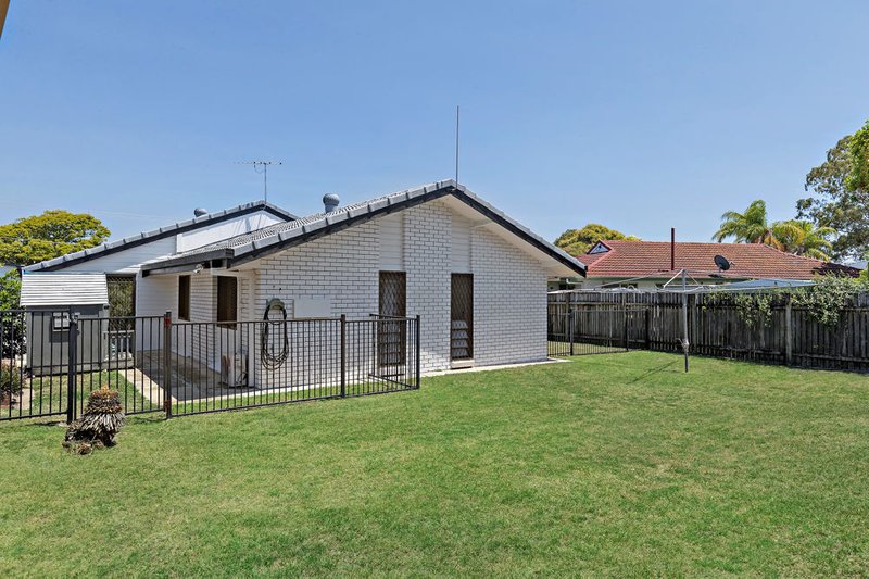 Photo - 16 Hodges Street, Redcliffe QLD 4020 - Image 14