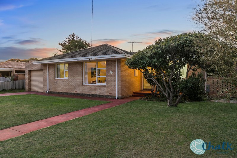 Photo - 16 Hodges Street, Shoalwater WA 6169 - Image 3