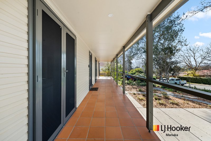 Photo - 16 Hodgkinson Street, Griffith ACT 2603 - Image 2