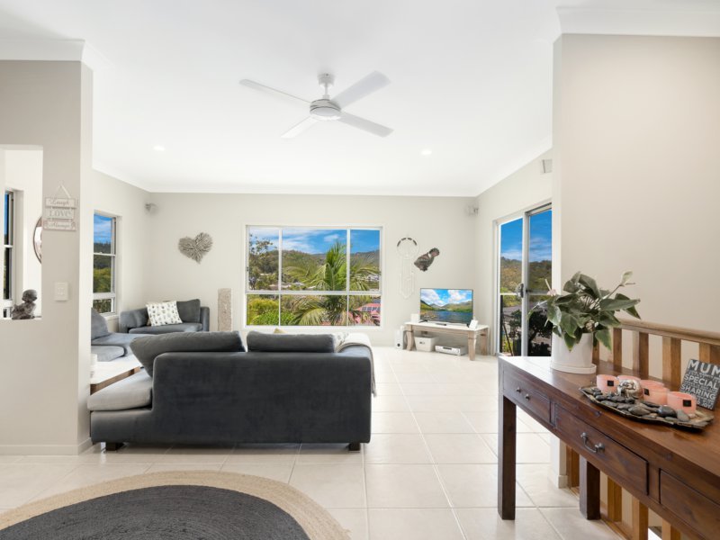 Photo - 16 Honey Eater Court, Gilston QLD 4211 - Image 9