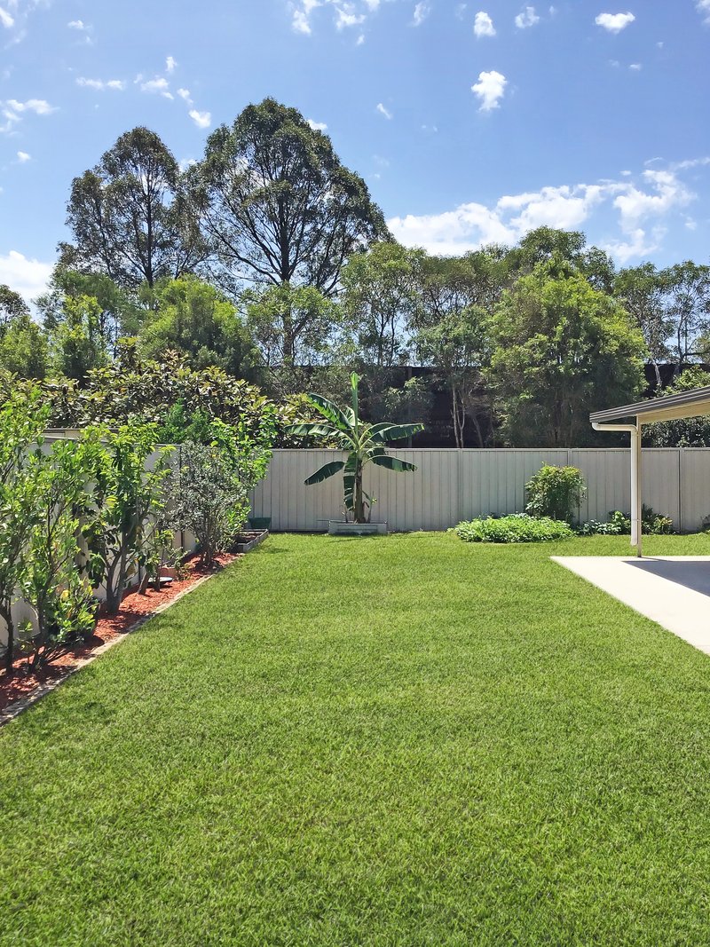 Photo - 16 Hopkins Chase, Caboolture QLD 4510 - Image 15