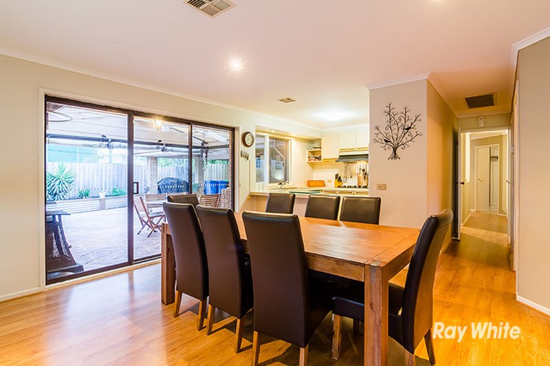 Photo - 16 Horsfield Street, Cranbourne North VIC 3977 - Image 2