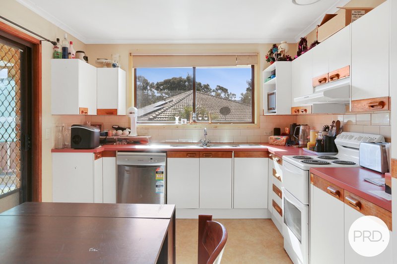 Photo - 16 Horsley Drive, Horsley NSW 2530 - Image 3