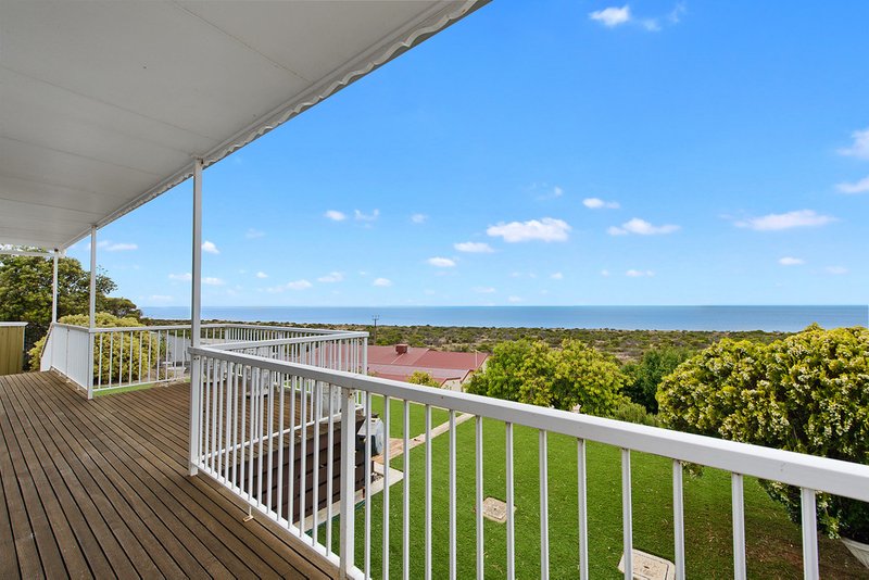 16 Hosking Road, Tiddy Widdy Beach SA 5571