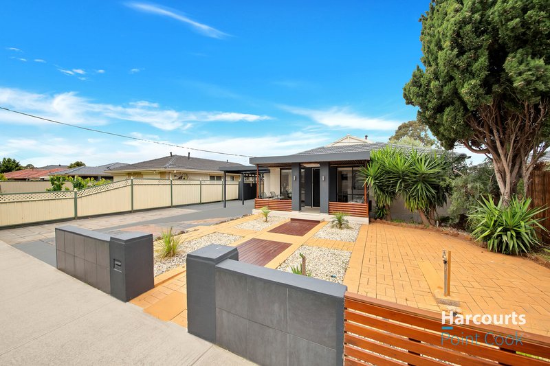 Photo - 16 Hovell Street, Deer Park VIC 3023 - Image 2