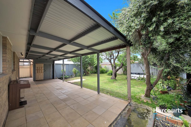 Photo - 16 Hovell Street, Deer Park VIC 3023 - Image 18