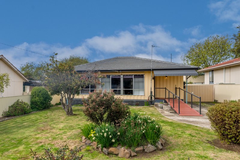 16 Howe Street, Seymour VIC 3660