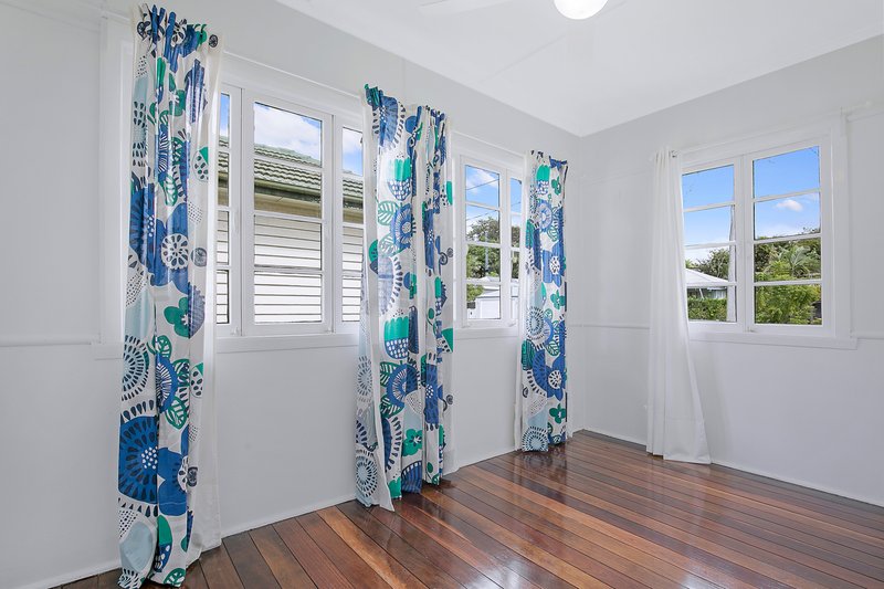 Photo - 16 Hulme Street, Virginia QLD 4014 - Image 8