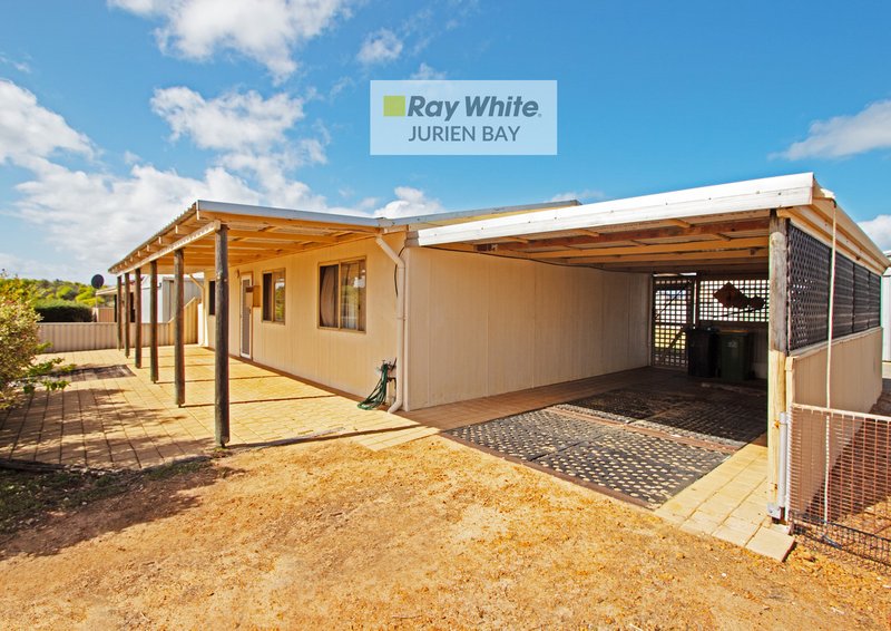 16 Hunter Cres , Green Head WA 6514