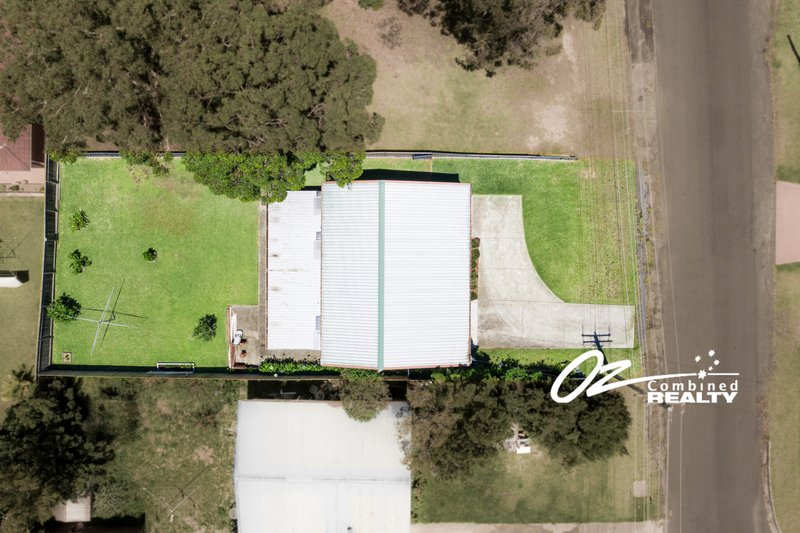 Photo - 16 Idlewild Avenue, Sanctuary Point NSW 2540 - Image 5