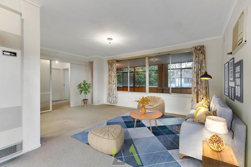 Photo - 16 Inglenook Crescent, Frankston VIC 3199 - Image 2