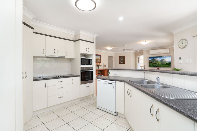 Photo - 16 Investigator Place, Pelican Waters QLD 4551 - Image 4