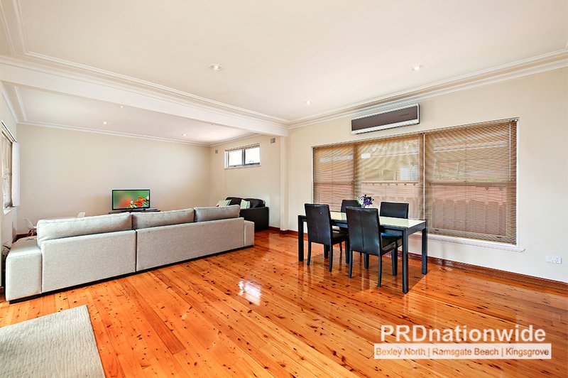 Photo - 16 Irene Crescent, Kingsgrove NSW 2208 - Image 3