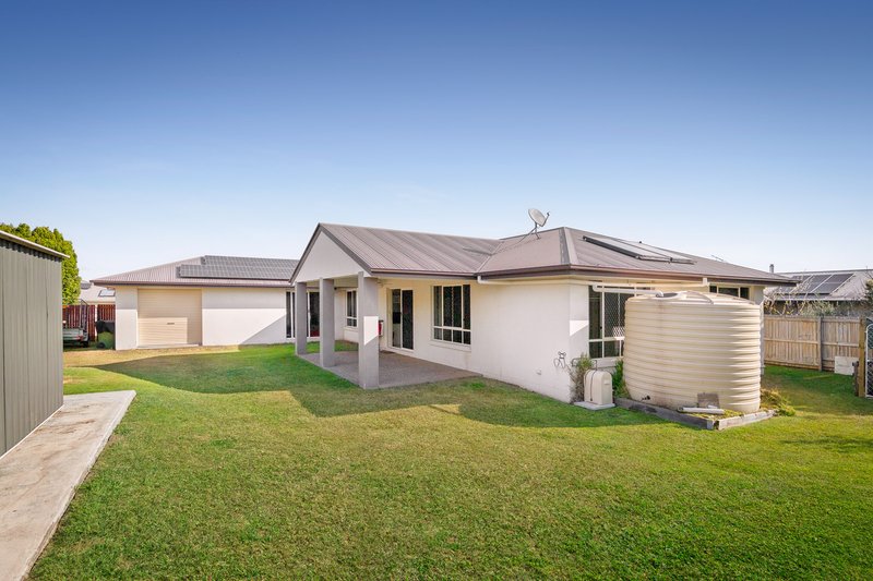 Photo - 16 Iris Court, Yamanto QLD 4305 - Image 18