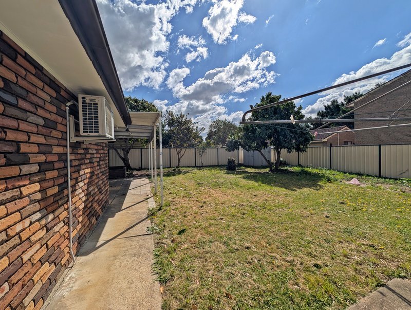 Photo - 16 Ivanhoe Street, St Johns Park NSW 2176 - Image 32