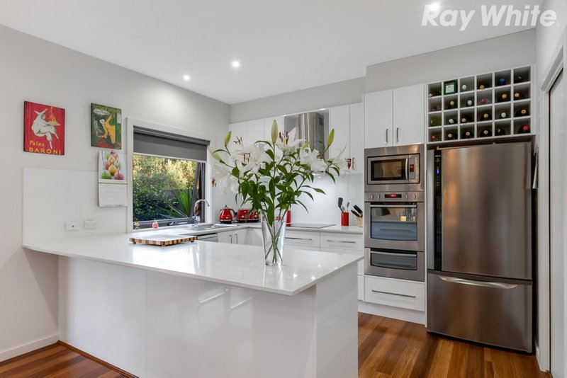 Photo - 1/6 Ivon Street, Bayswater North VIC 3153 - Image 5