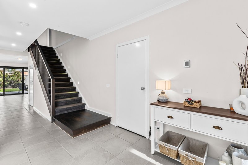 Photo - 16 Ivy Court, Werribee VIC 3030 - Image 11