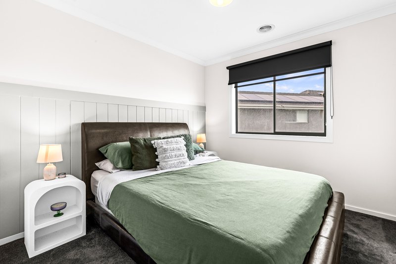 Photo - 16 Ivy Court, Werribee VIC 3030 - Image 15