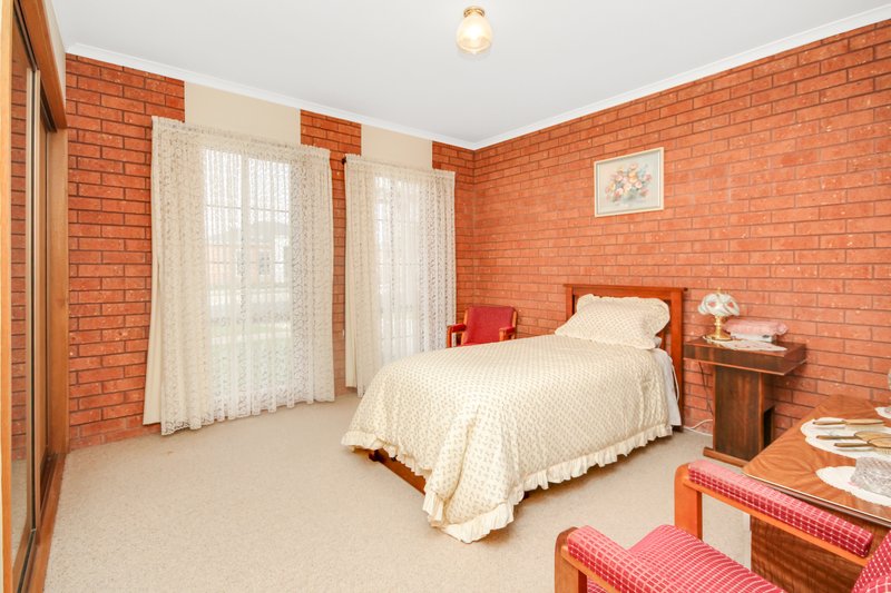 Photo - 16 Ivy Street, Horsham VIC 3400 - Image 7