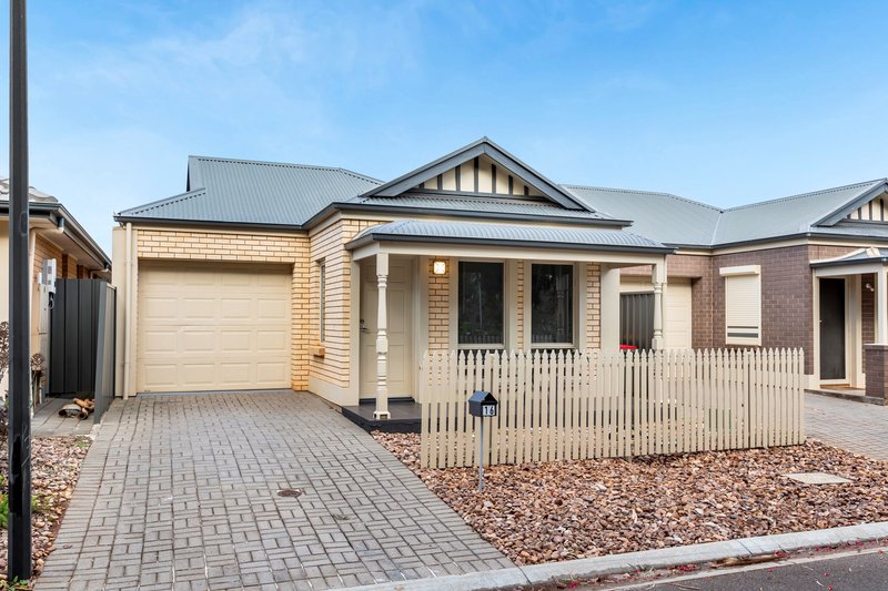 Photo - 16 Jabez Way, Blakeview SA 5114 - Image 1