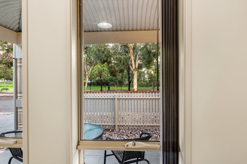 Photo - 16 Jabez Way, Blakeview SA 5114 - Image 12