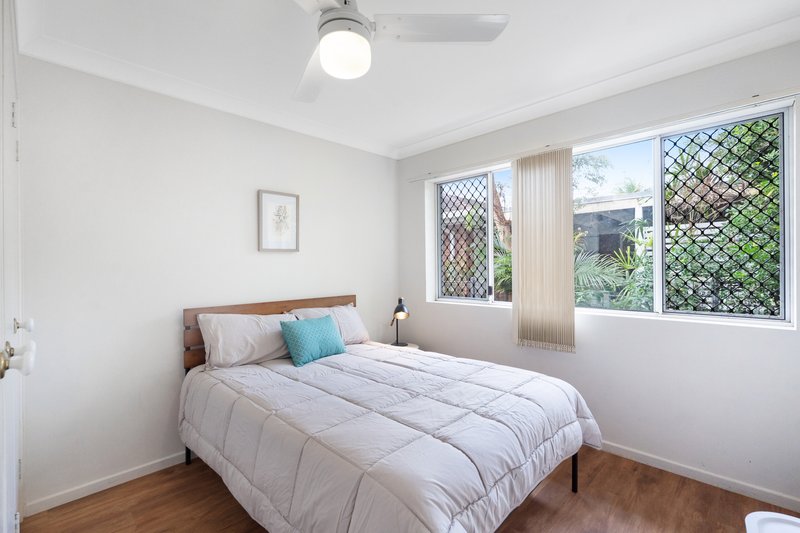 Photo - 1/6 Jabiru Street, Bellara QLD 4507 - Image 14