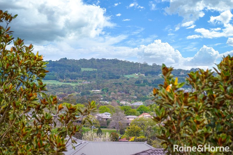 Photo - 16 Jacksons Creek Way, Gisborne VIC 3437 - Image 21
