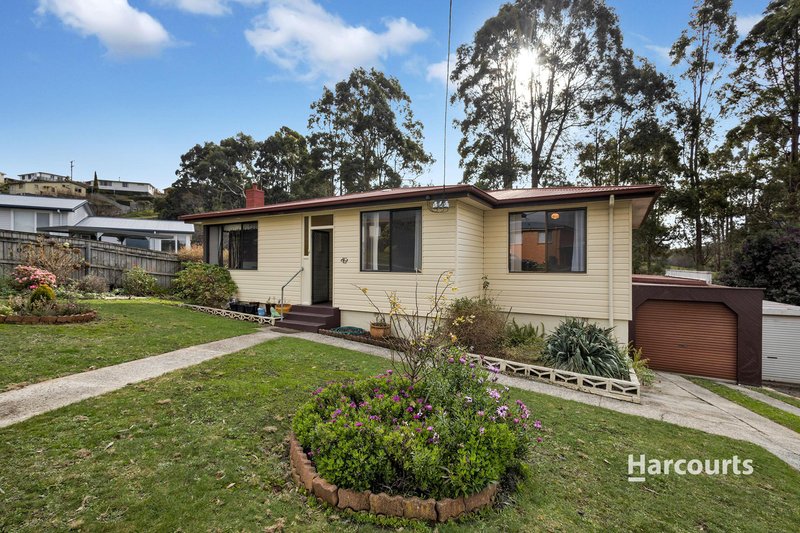 16 Jacobs Crescent, Upper Burnie TAS 7320