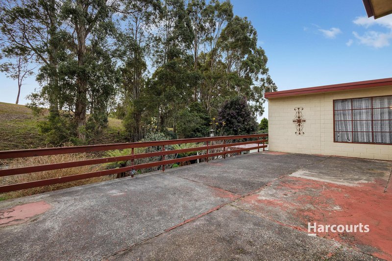 Photo - 16 Jacobs Crescent, Upper Burnie TAS 7320 - Image 8