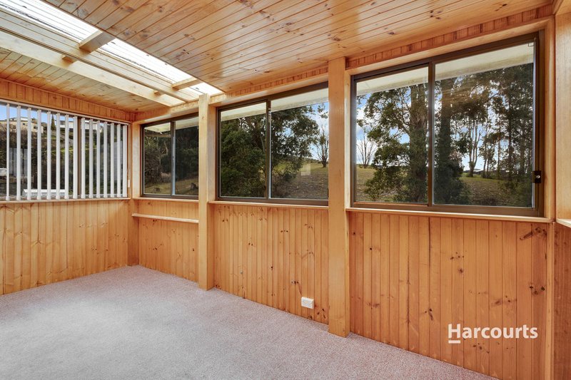 Photo - 16 Jacobs Crescent, Upper Burnie TAS 7320 - Image 13