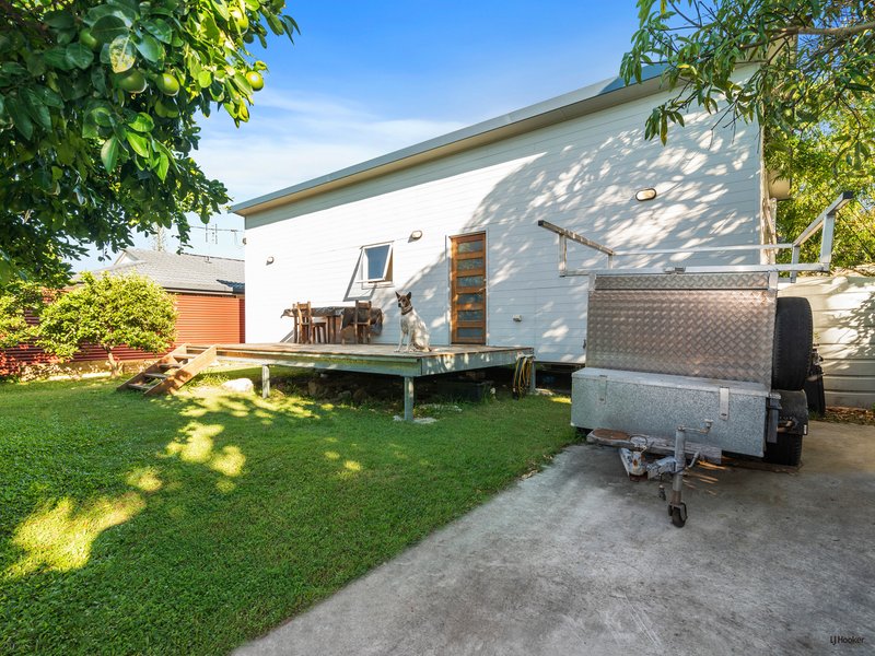 Photo - 16 Jalibah Avenue, Tweed Heads NSW 2485 - Image 3