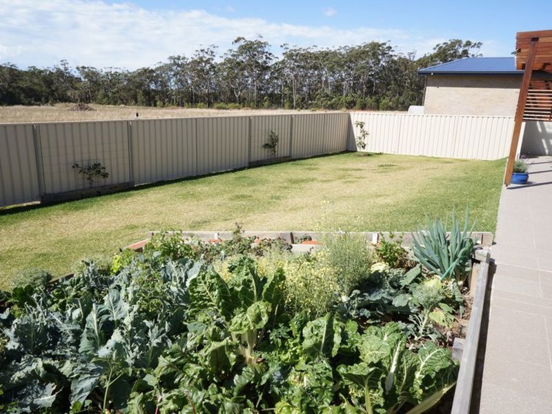 Photo - 16 Janice Street, Wallabi Point NSW 2430 - Image 15