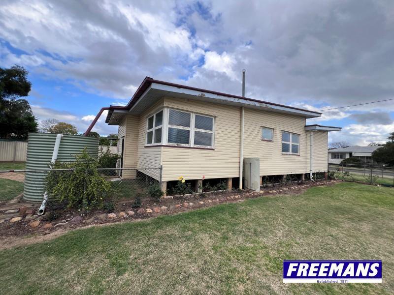 Photo - 16 Jean Street, Kingaroy QLD 4610 - Image 3