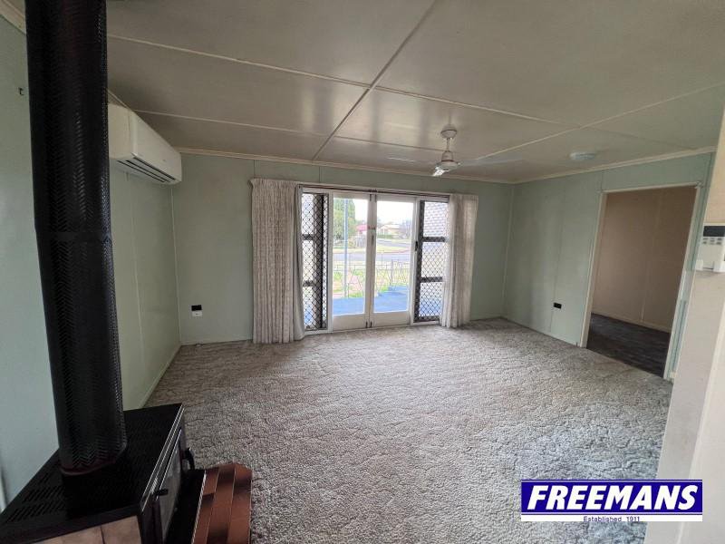 Photo - 16 Jean Street, Kingaroy QLD 4610 - Image 8