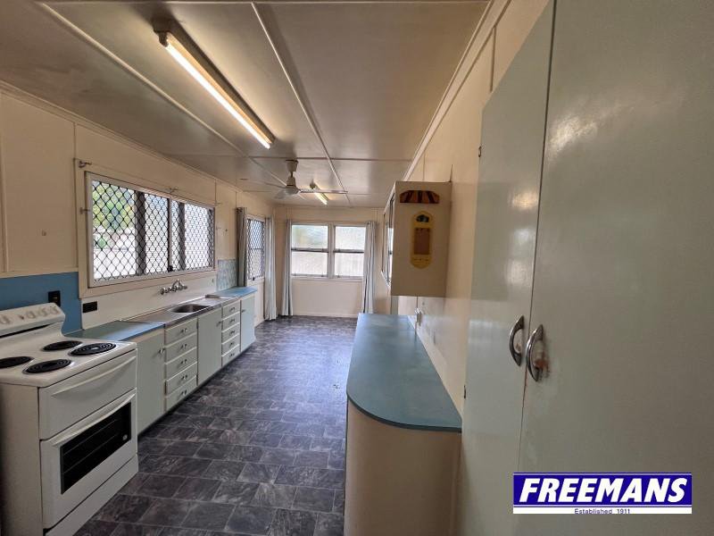 Photo - 16 Jean Street, Kingaroy QLD 4610 - Image 14