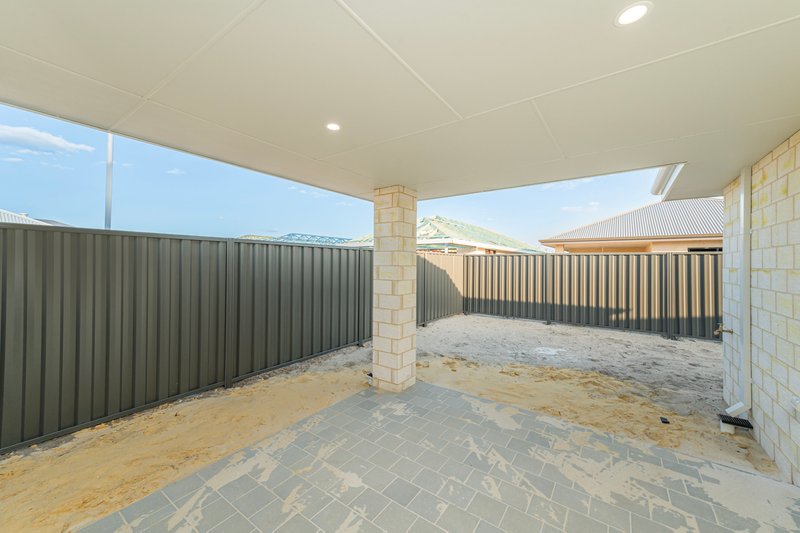 Photo - 16 Jerdacuttup Loop, Brabham WA 6055 - Image 24