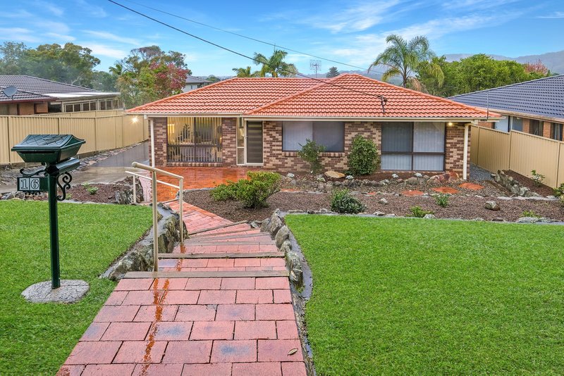 Photo - 16 Jessica Street, Bateau Bay NSW 2261 - Image 13