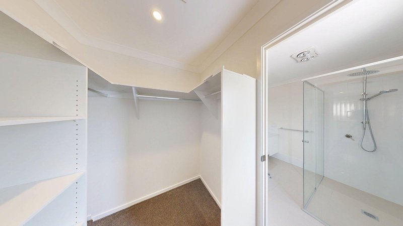 Photo - 16 Jimna Circuit, White Rock QLD 4306 - Image 12
