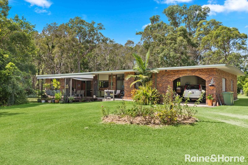 16 Jirrima Crescent, Cooroibah QLD 4565