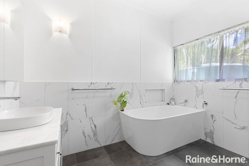 Photo - 16 Jirrima Crescent, Cooroibah QLD 4565 - Image 13