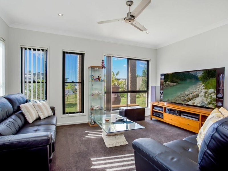 Photo - 16 John Francis Dr , Carrara QLD 4211 - Image 7