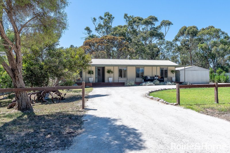 16 Johnston Road, Strathalbyn SA 5255