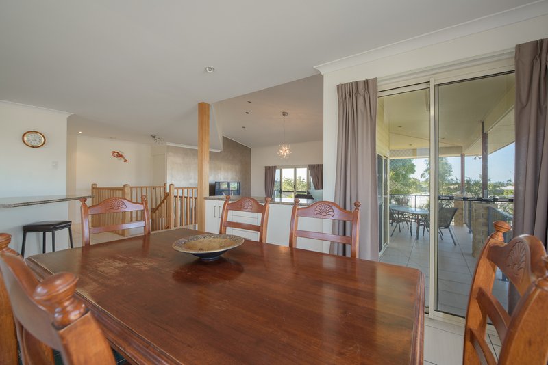 Photo - 16 Jordana Court, New Auckland QLD 4680 - Image 4