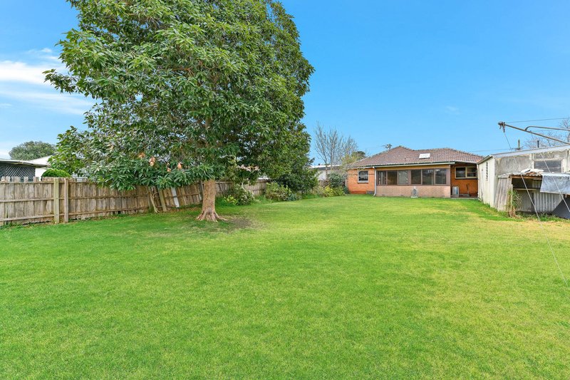 Photo - 16 Joy Parade, Noble Park VIC 3174 - Image 14