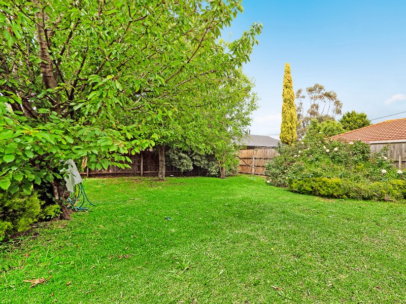 Photo - 16 Joyce Street, Cranbourne West VIC 3977 - Image 21