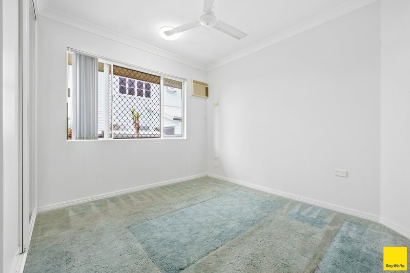 Photo - 16 Junction Street, Edge Hill QLD 4870 - Image 9