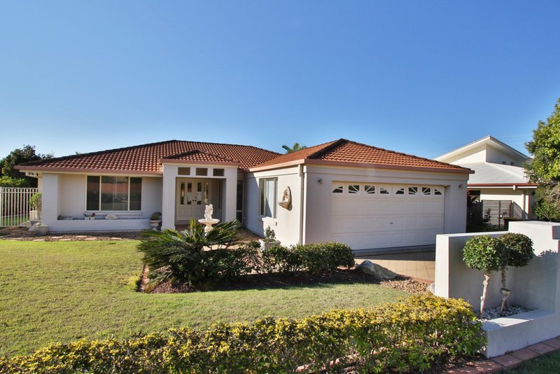 16 Juniper Place, Carindale QLD 4152