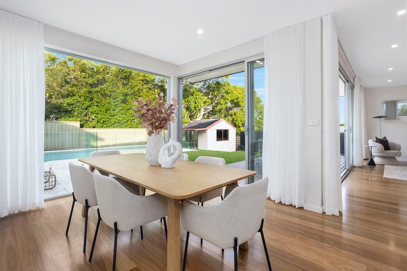 Photo - 16 Kalkada Avenue, Gymea Bay NSW 2227 - Image 8