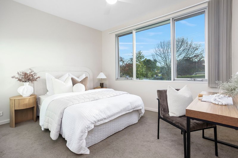 Photo - 16 Kalkada Avenue, Gymea Bay NSW 2227 - Image 13